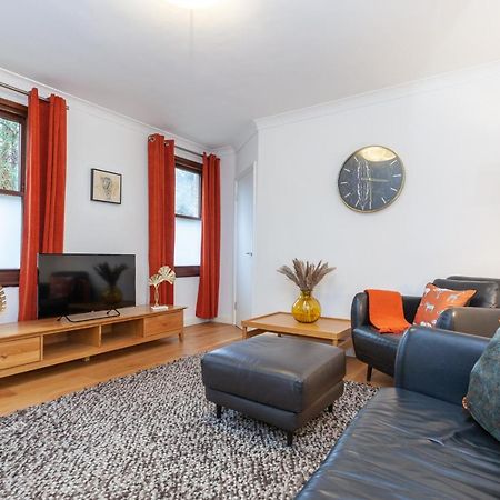 Vibrant & Bright City Centre Apartment! 옥스퍼드 외부 사진