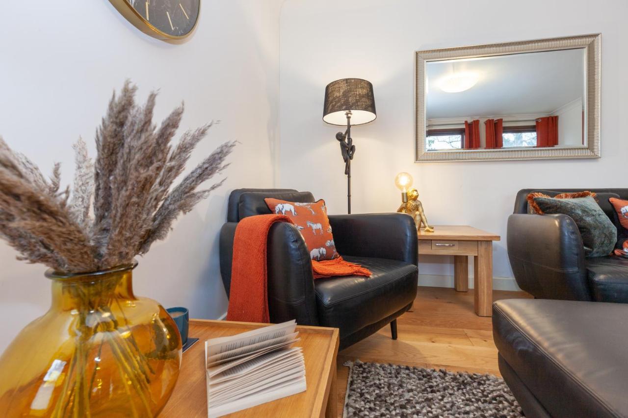 Vibrant & Bright City Centre Apartment! 옥스퍼드 외부 사진