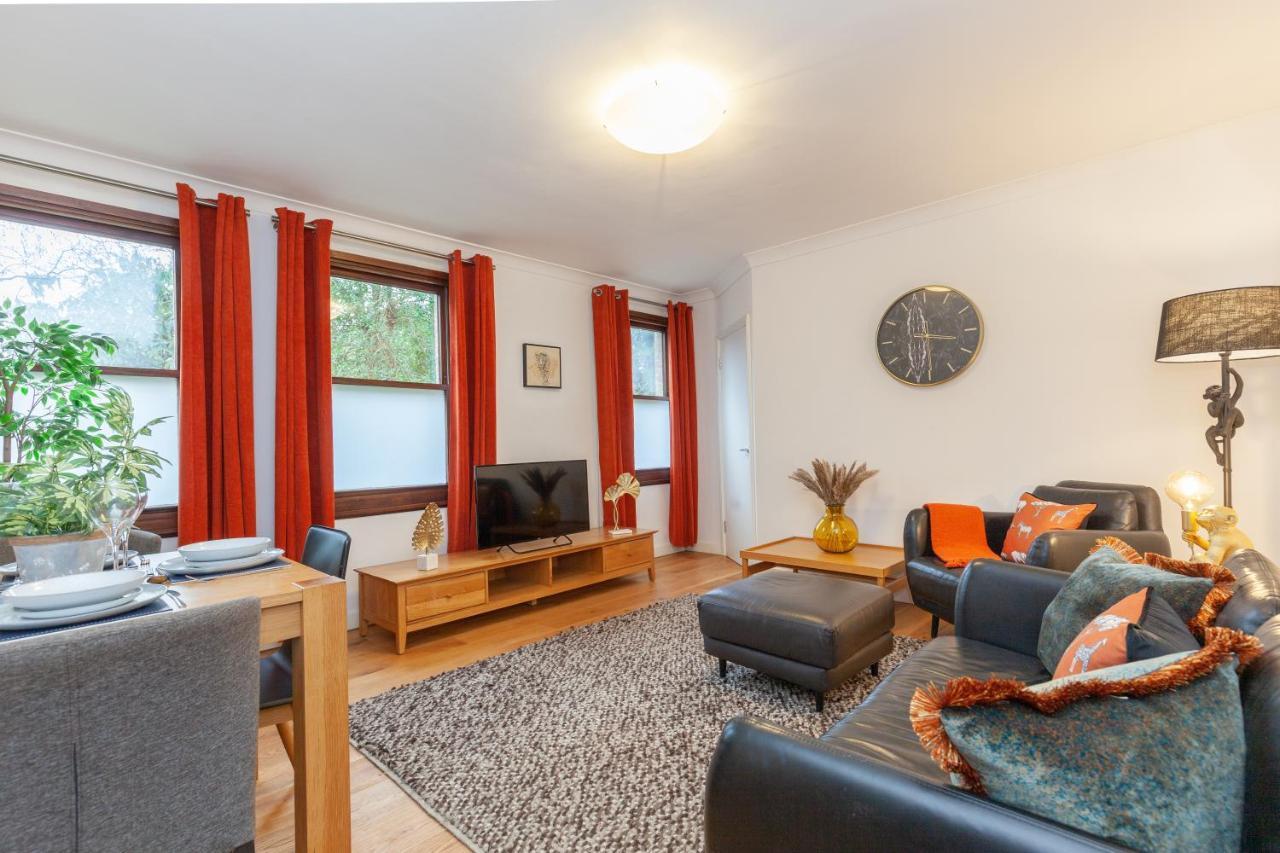 Vibrant & Bright City Centre Apartment! 옥스퍼드 외부 사진