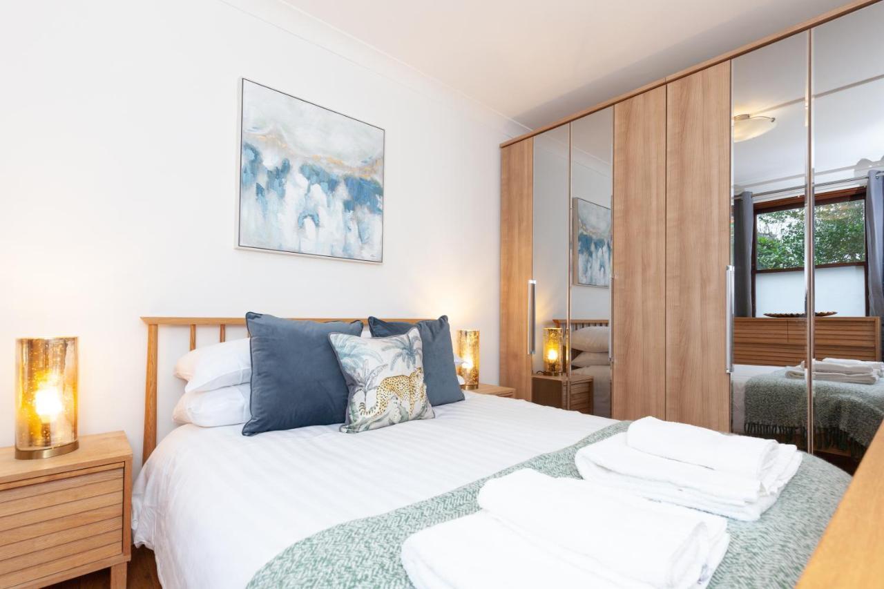 Vibrant & Bright City Centre Apartment! 옥스퍼드 외부 사진